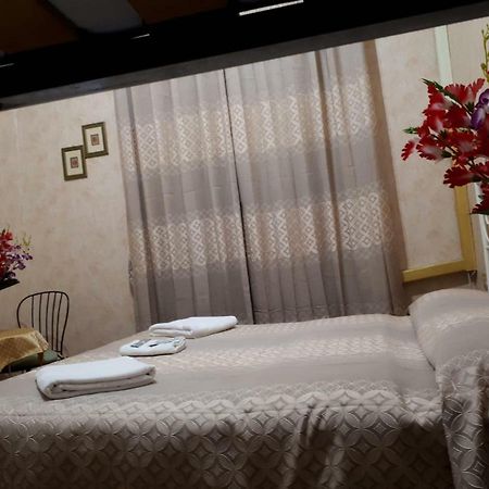 Renting Rooms Rzym Zewnętrze zdjęcie