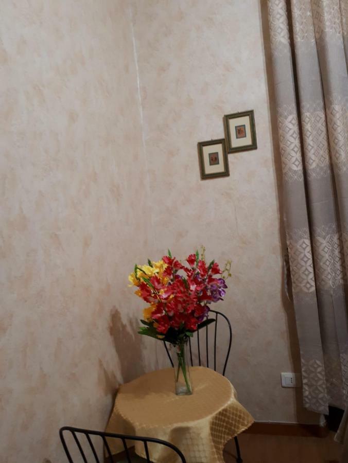 Renting Rooms Rzym Zewnętrze zdjęcie