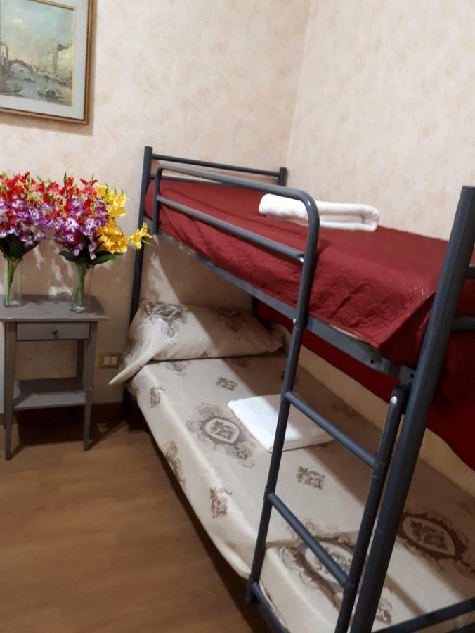 Renting Rooms Rzym Zewnętrze zdjęcie