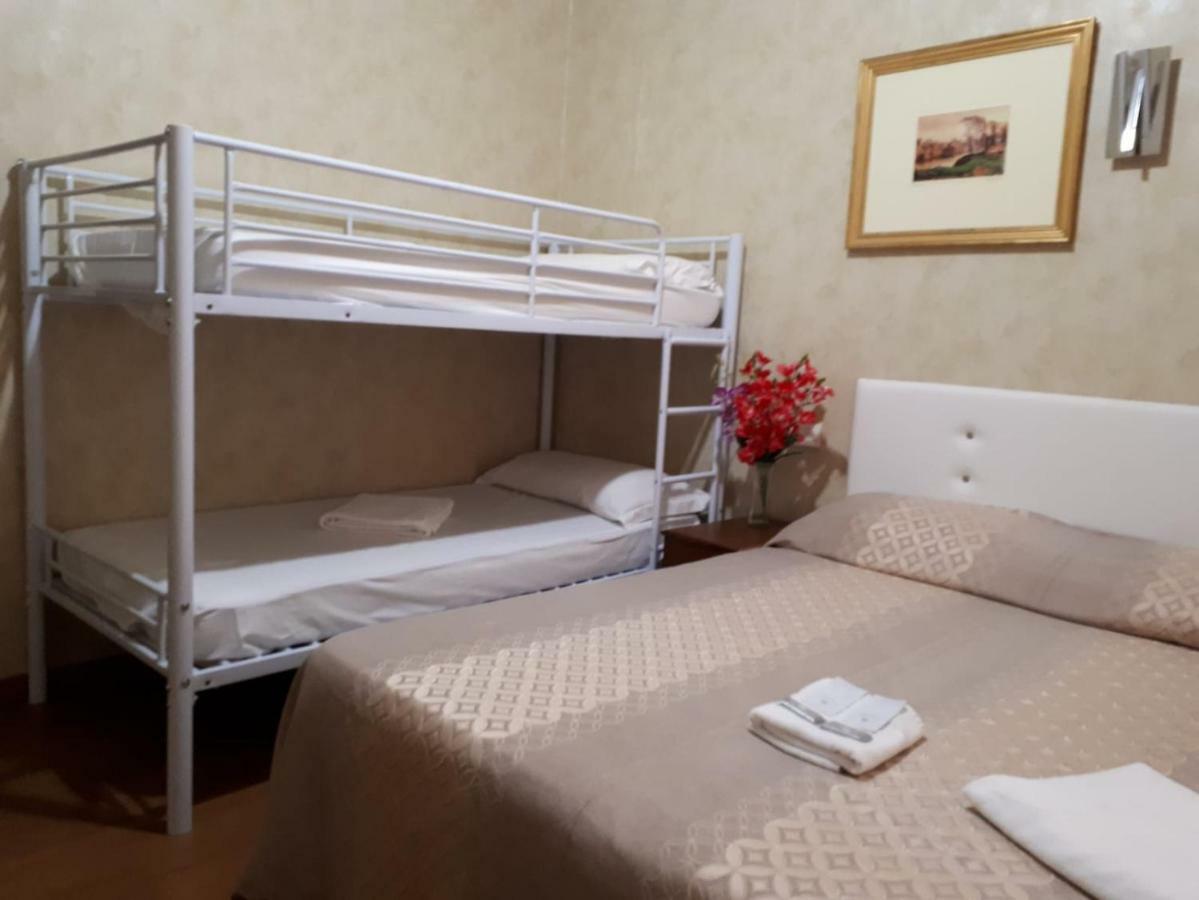 Renting Rooms Rzym Zewnętrze zdjęcie
